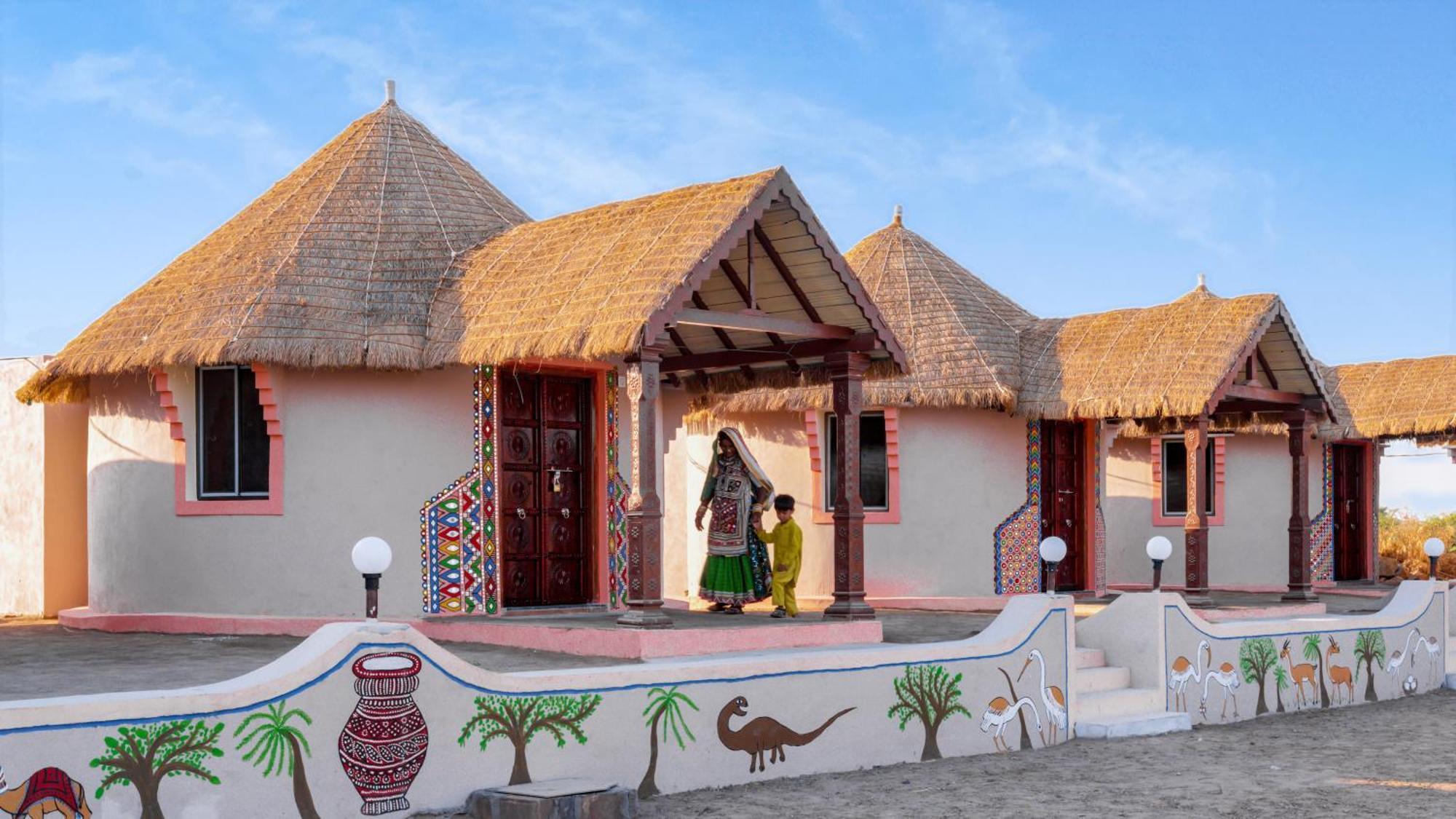 Dholavira Village Resort Esterno foto